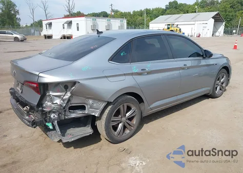 2021 Volkswagen Jetta 1.4T R-Line/1.4T S/1.4T Se из США, поврежденный, VIN 3VWC57BU1MM069397